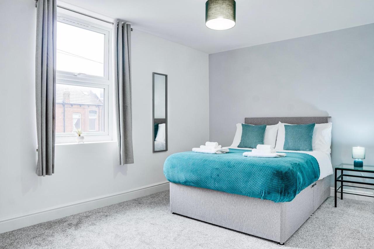 Spacious 4 Bedroom House Near Leeds Cc Beeston Hill Екстер'єр фото